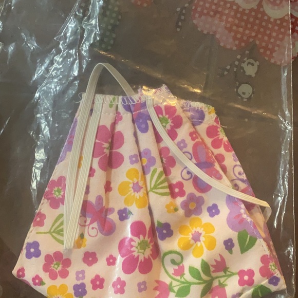 Mask - Picture 4 of 5